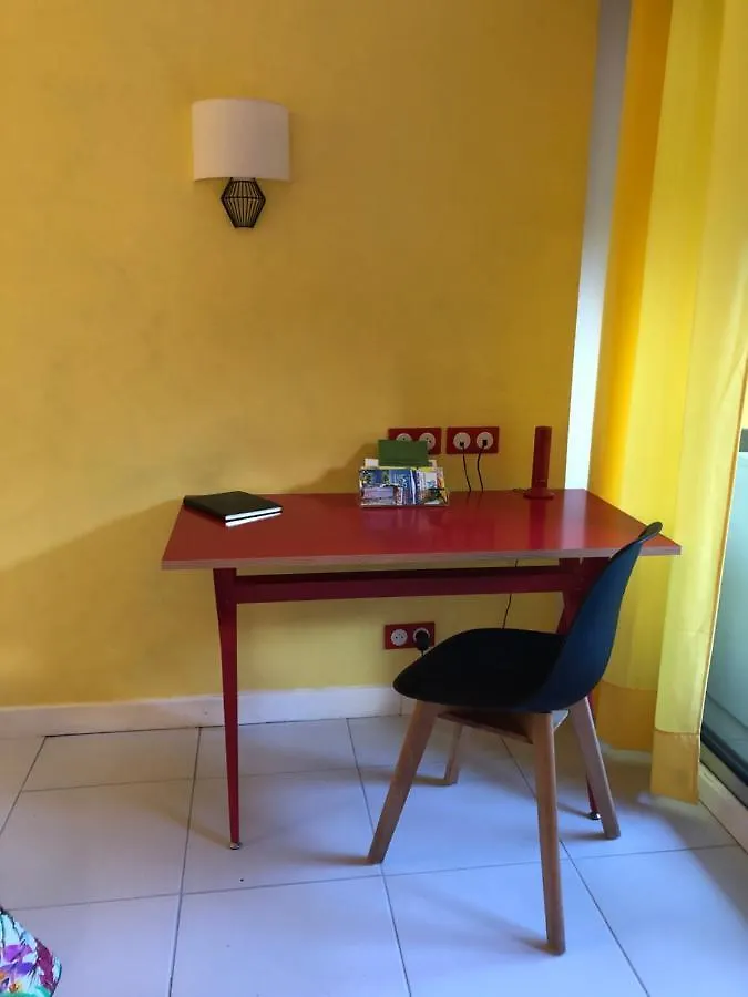 Apartment Studios Becassine Et Tangara Domaine De Belfond St Anne Sainte-Anne