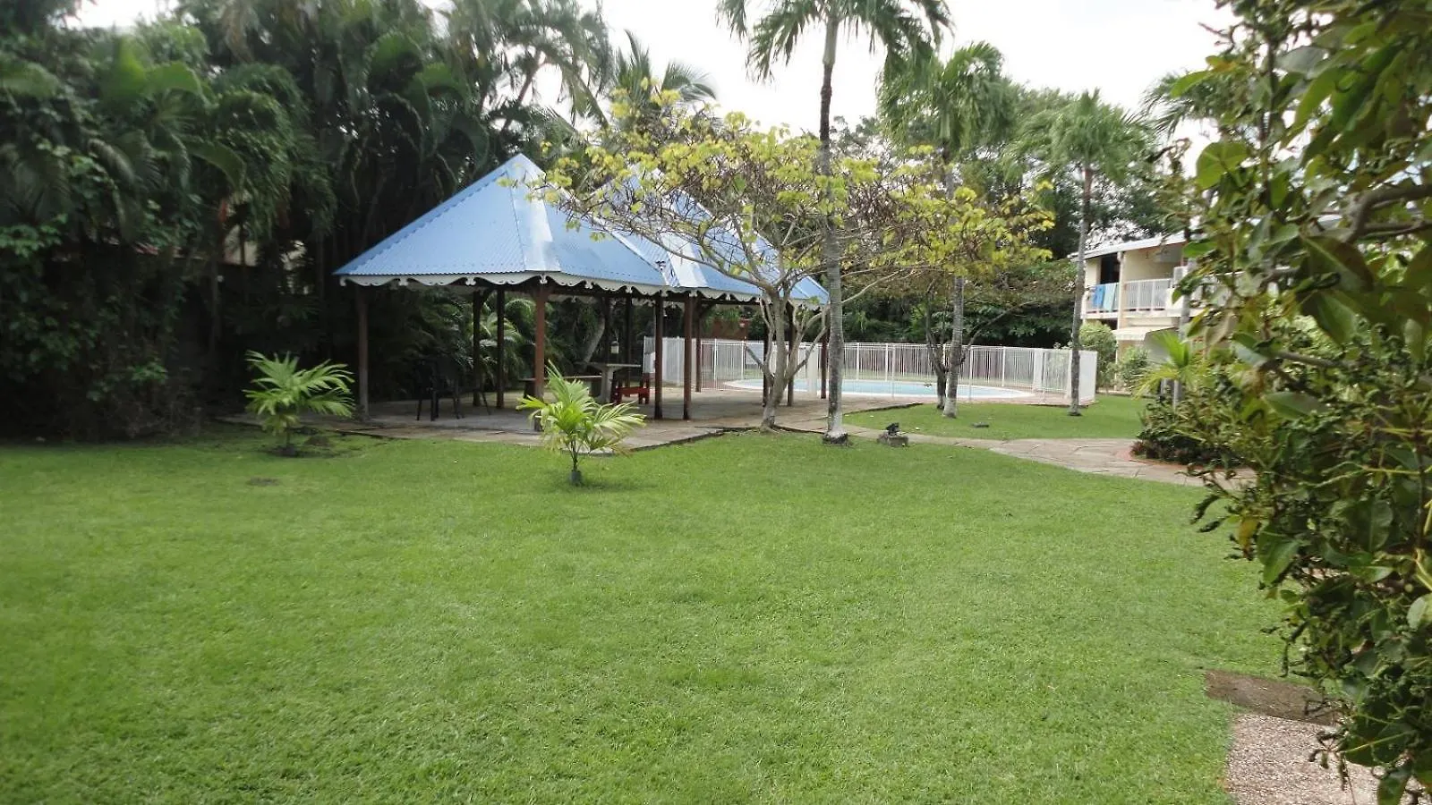 Apartment Studios Becassine Et Tangara Domaine De Belfond St Anne Sainte-Anne Martinique